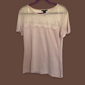 H&M NWOT Dressy Tee Sheer Scalloped Chiffon Yoke and Sleeves Size Large in Taupe